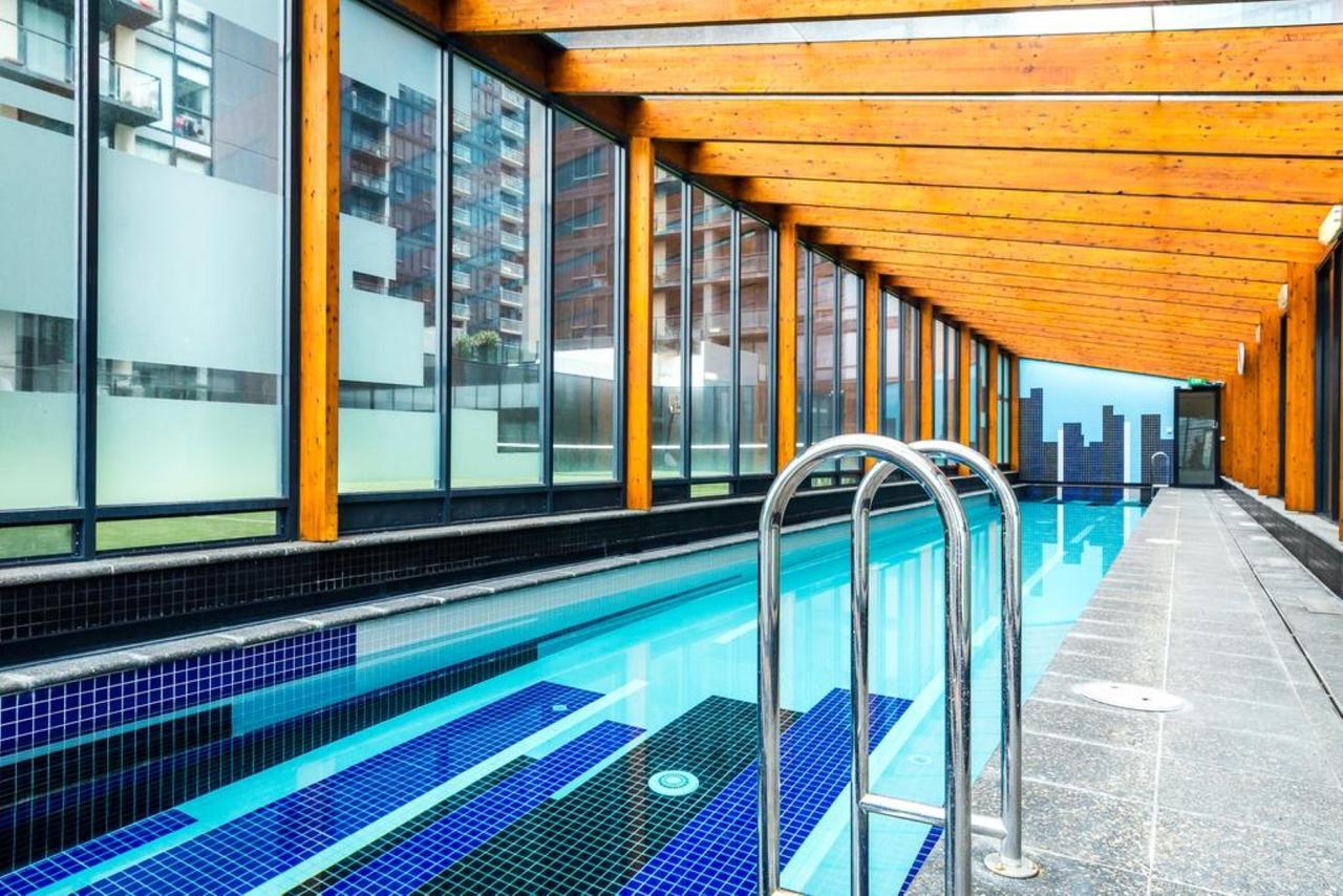 Readyset Apartments At Sentinel Melbourne Exterior photo