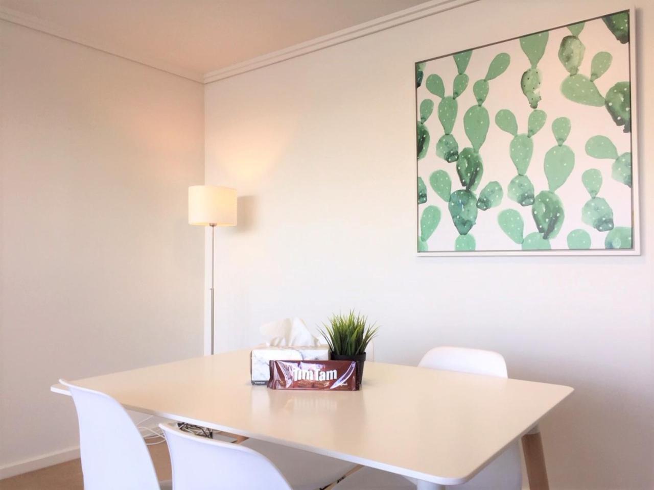 Readyset Apartments At Sentinel Melbourne Exterior photo